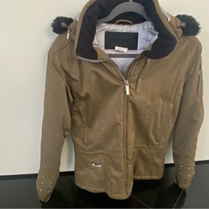 Kids Spyder fur trimmed parka. Olive green. Size 16